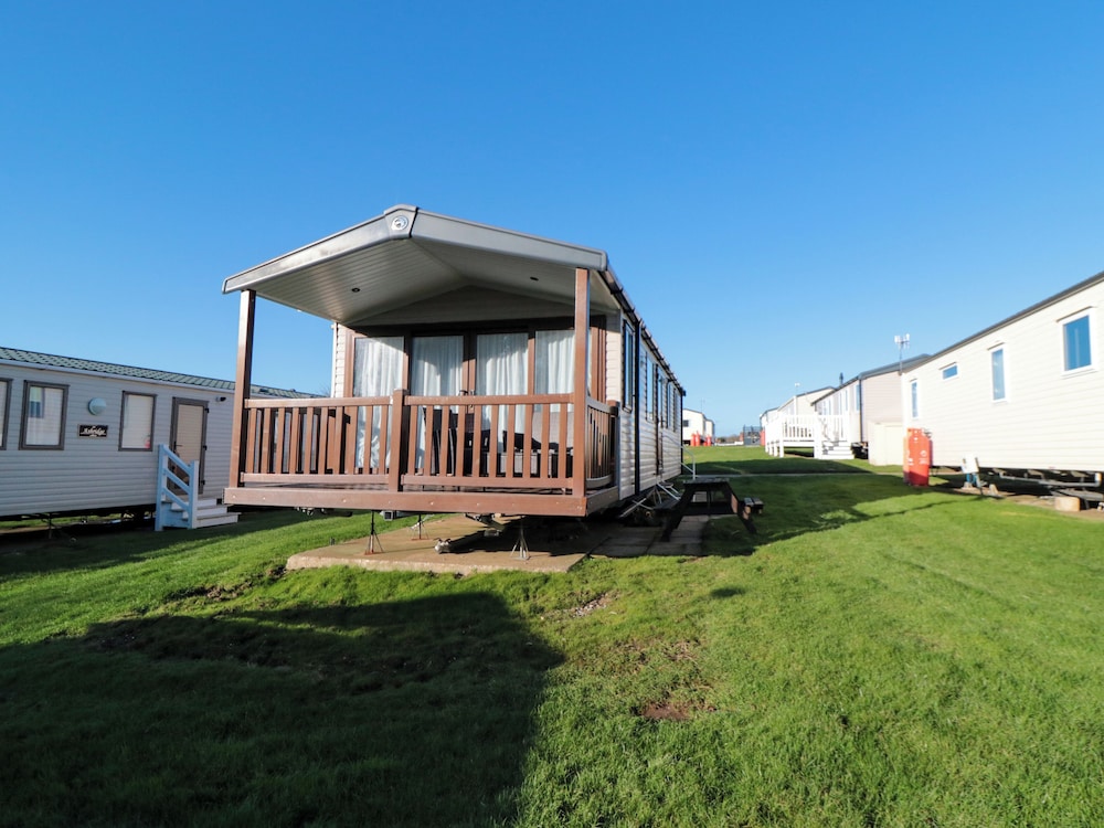 Casa Cayton Beach