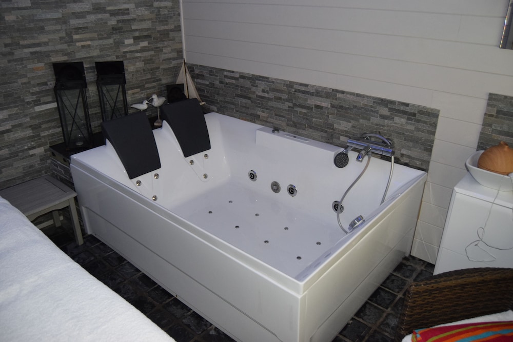 Bruges Vacations - Hotel Bloemenhof - Property Image 7
