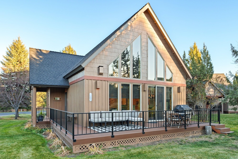 Red Wing Nest 3 Bedroom Home