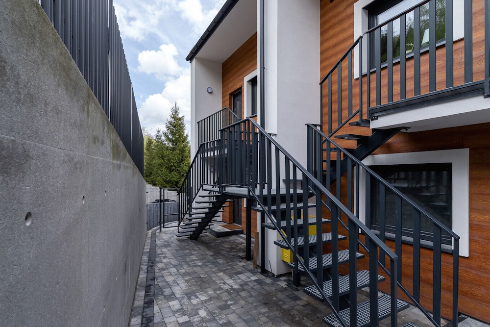 Apartment Ski&bike Wislanska by Renters view 2