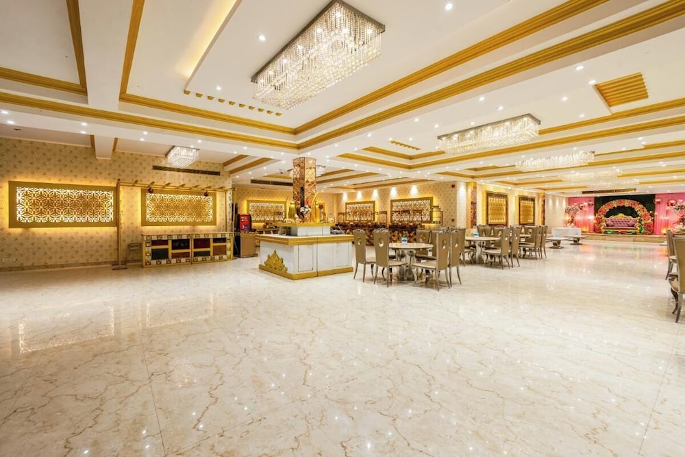 Hotel Palazzo Inn Mansarovar Garden