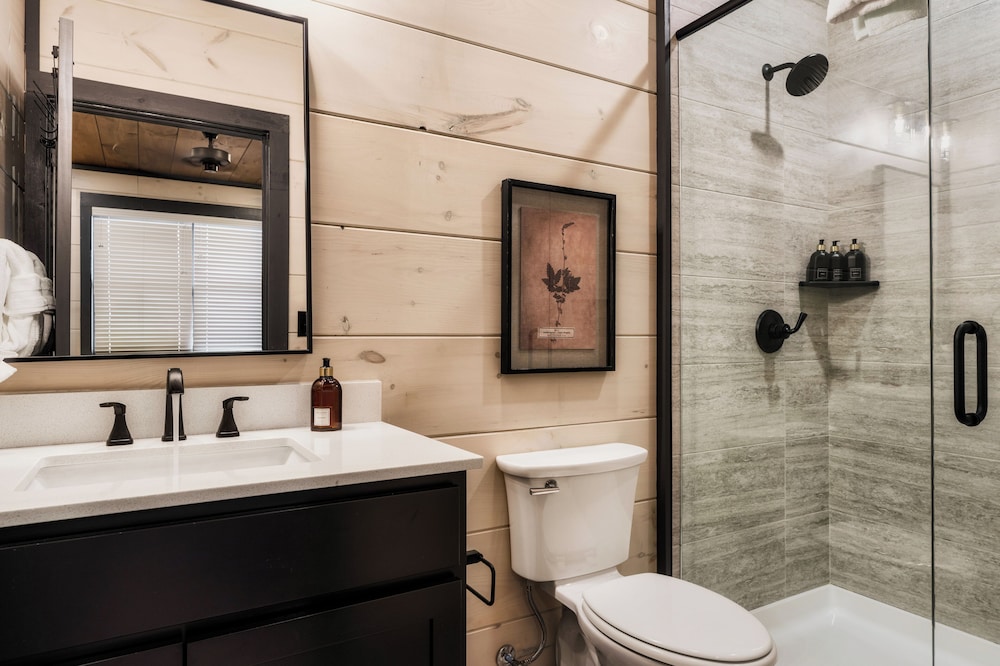 Smith Creek Reserve Luxury Cabins