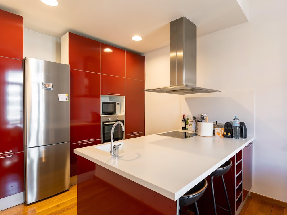 Apartamento de Tres Habitaciones con Terraza 21B