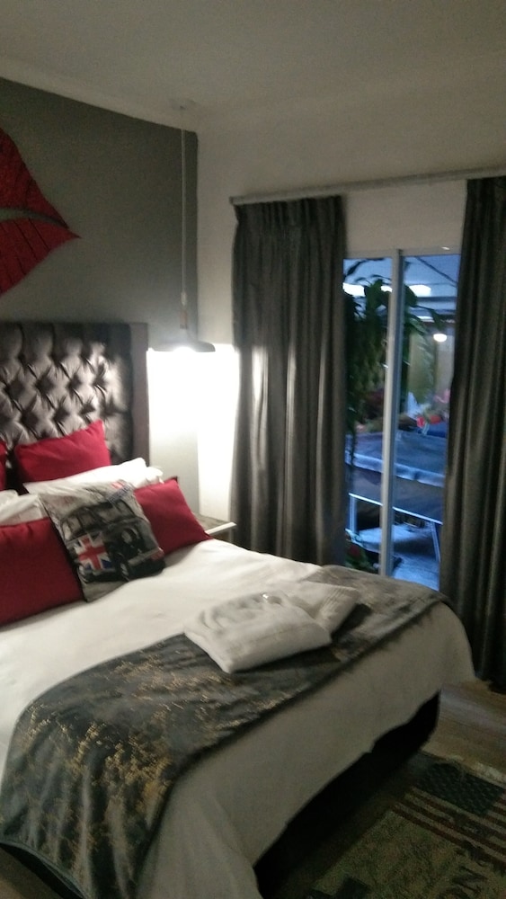 Mitchells Guesthouse