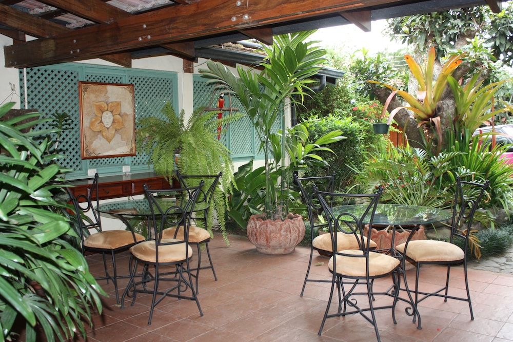 Tierra Magica BB and Art Studio - Property Image 9