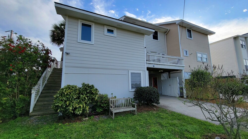 One Marsh Creek by Tybee Vacation Rentals