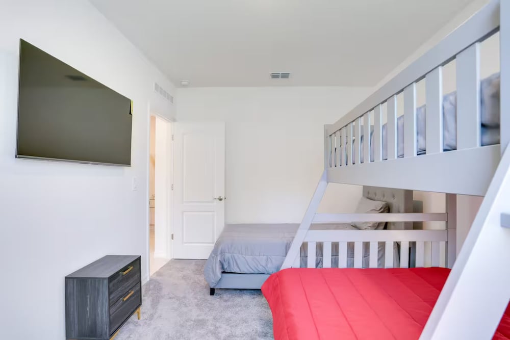 Palm Breeze Lux Stay - Port St. Lucie