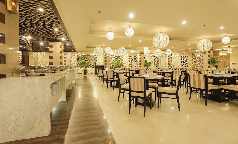 Olalani Resort and Condotel