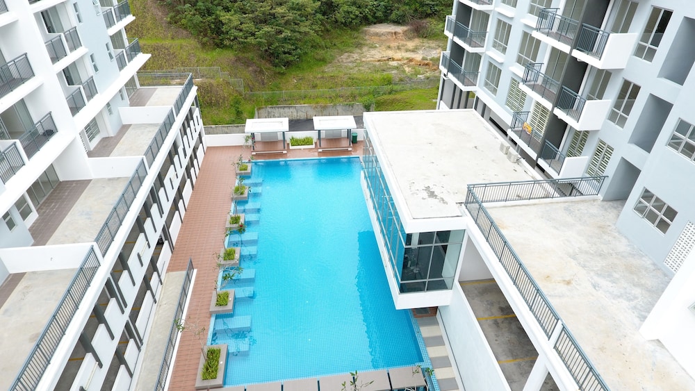 Homestay Casa Mewah at Hijauan Heights photo 4