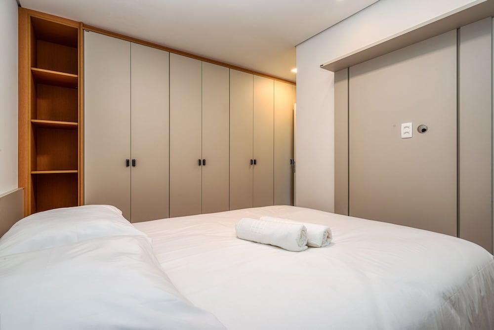 Modern Apt With Balcony 150m From the sea Abc0202