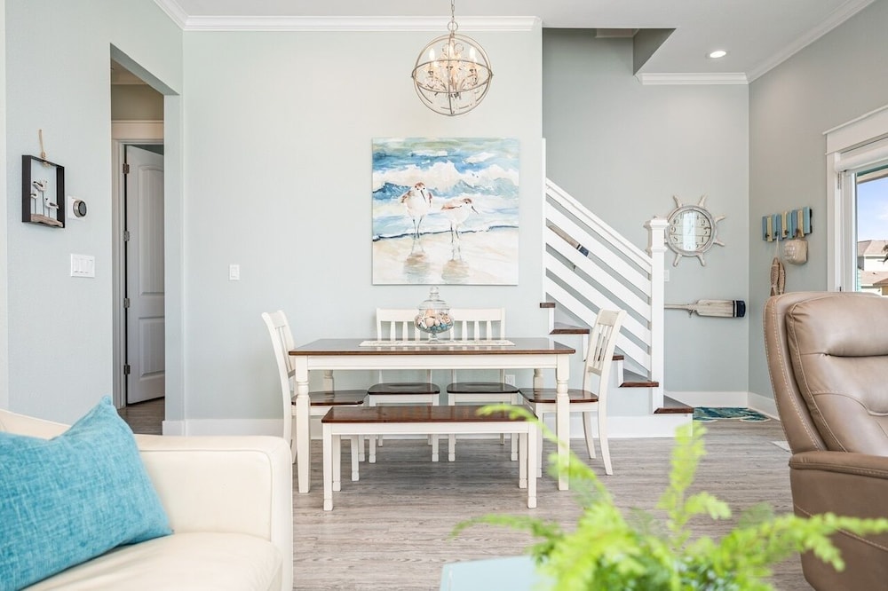 Crystal Breeze 3 Bedroom Home