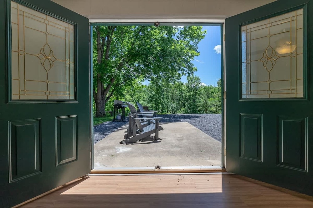 Shenandoah Retreat - Family Home