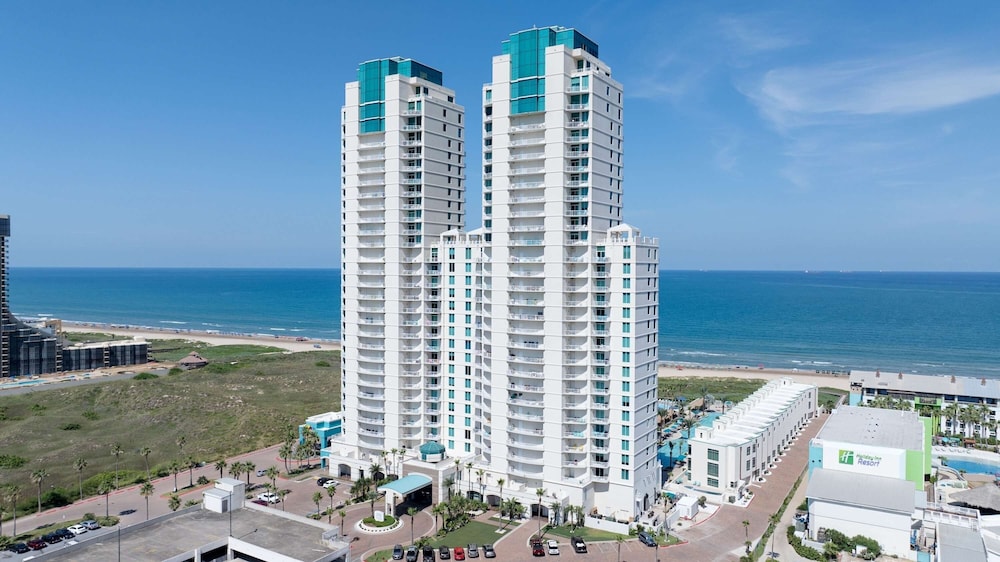 Prestigious Luxury Beach & Bay Patios Xl Size 3 Bedroom Apts