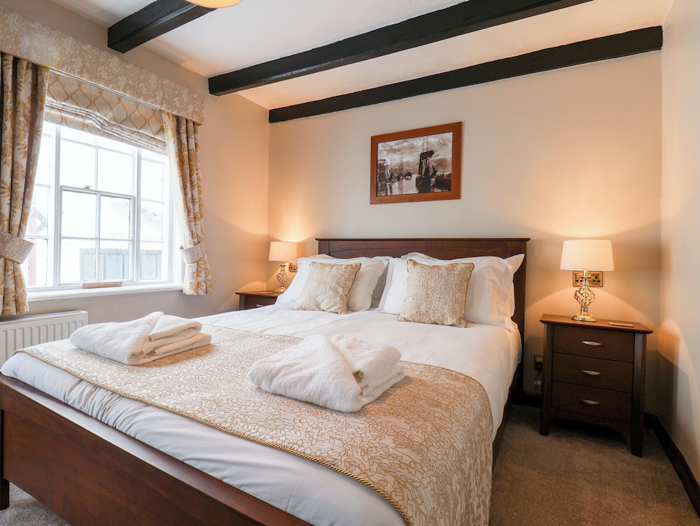 Midships Cottage
