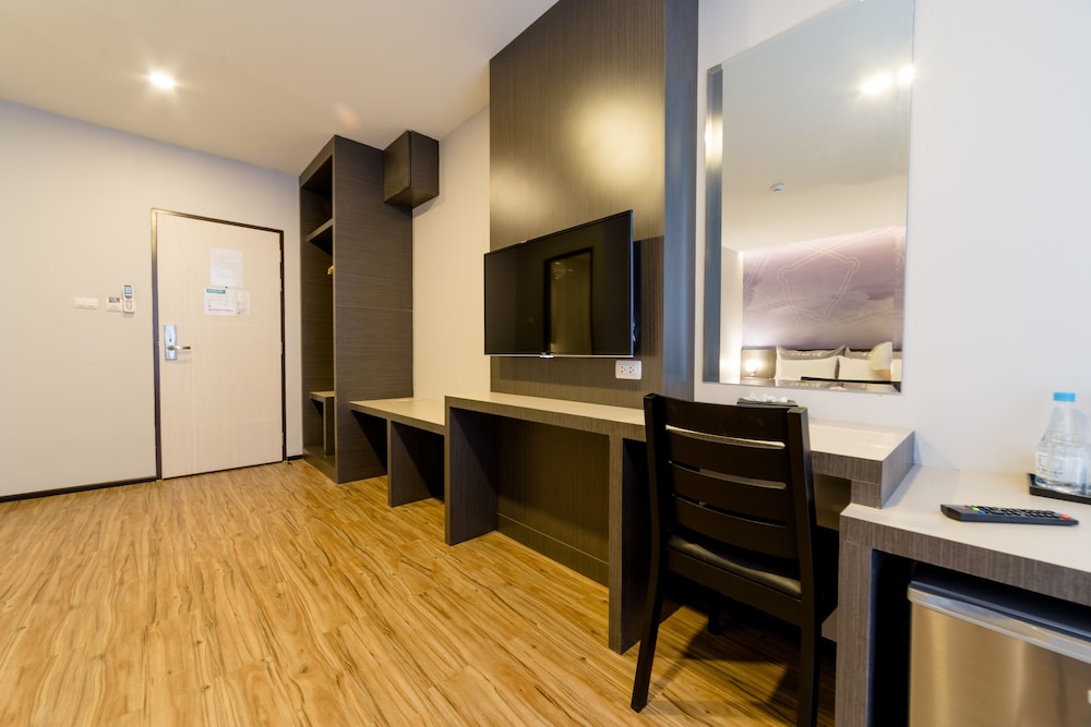 Z Sleep Hotel 13