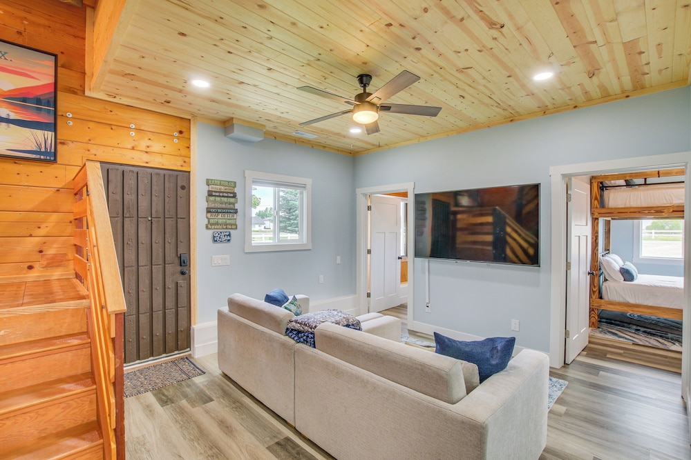 Garden City Home w/ Fire Pit: Walk to Bear Lake!