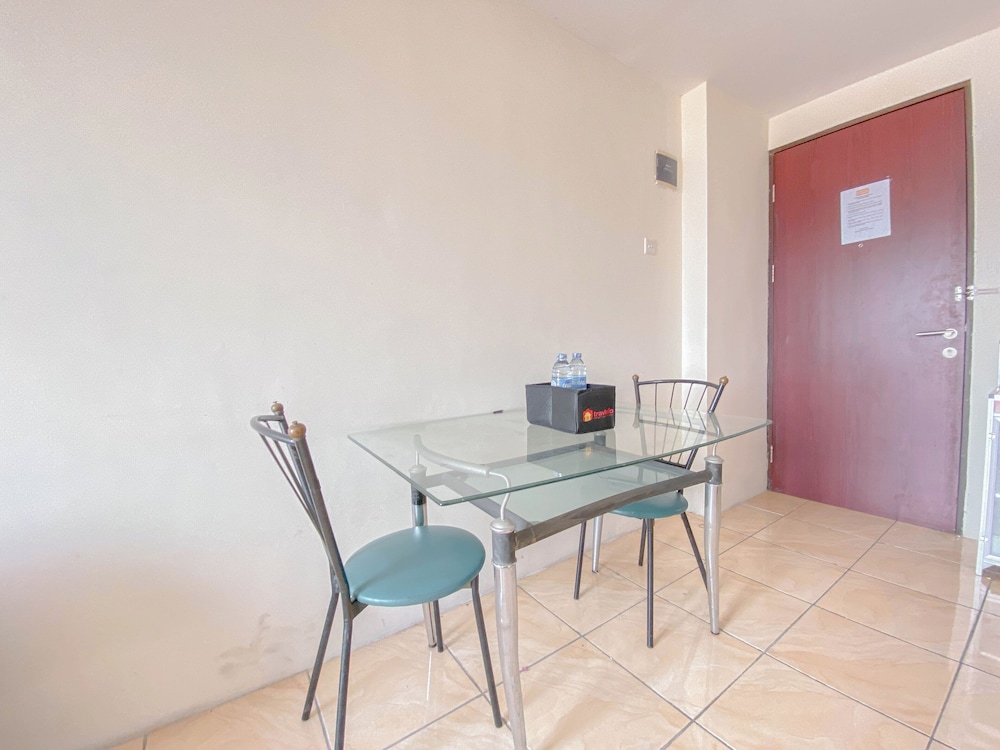 Scenic View 2Br At Apartment Tamansari Panoramic