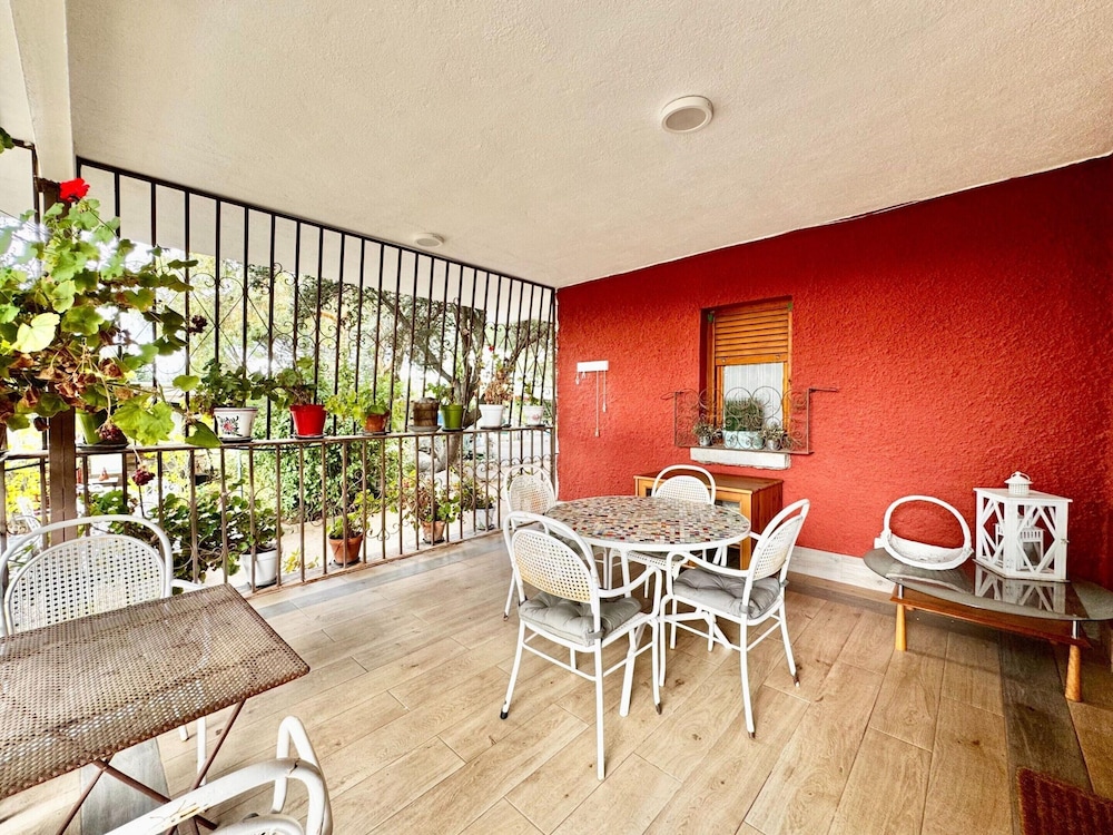 Apartment in Galapagar With Private Terrace