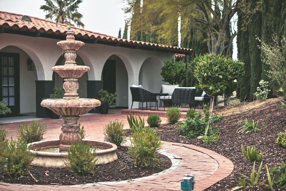 Europa Village Wineries and Resort