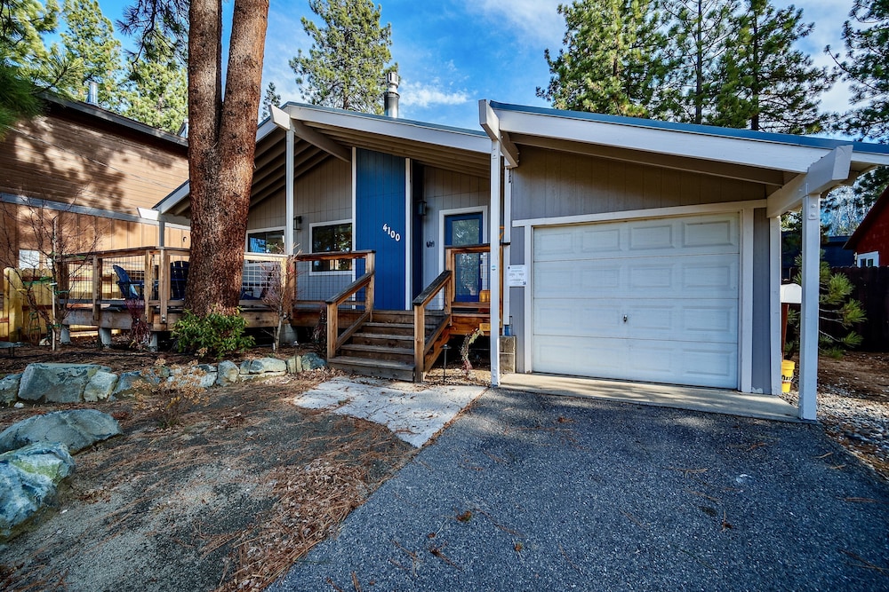 The Azure Tahoe Cabin 3 Bedroom Home