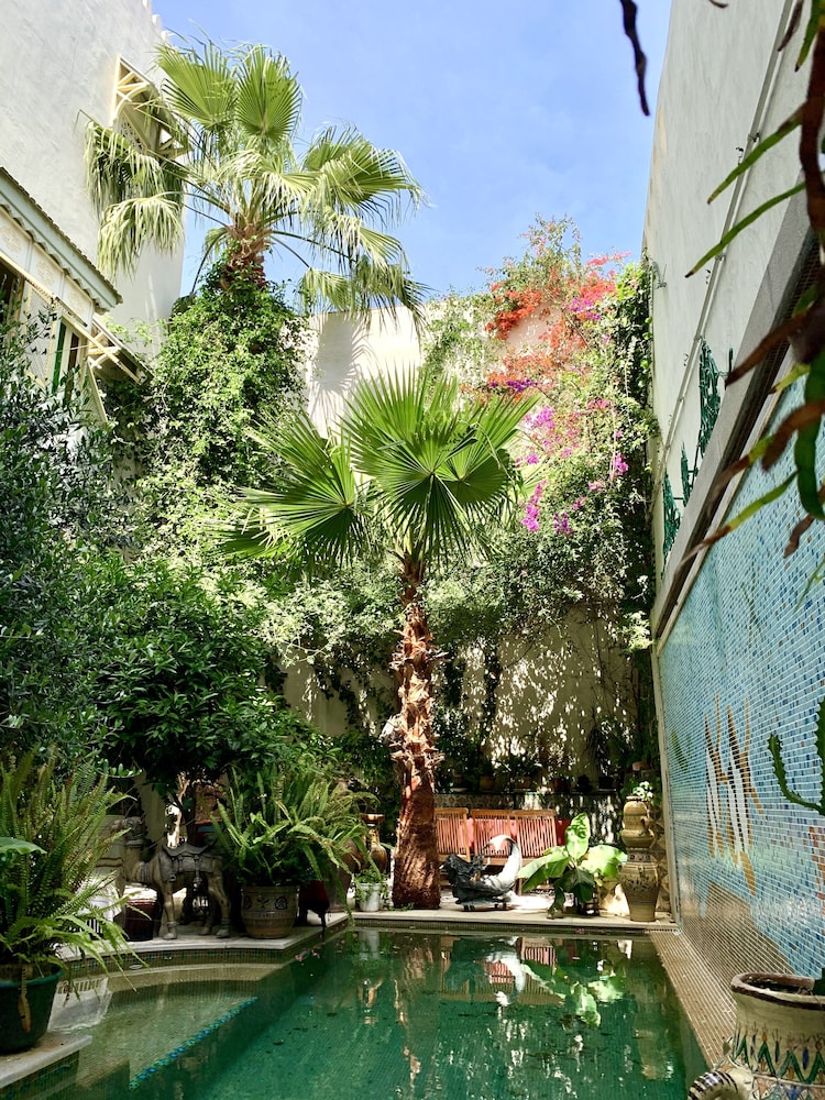 Dar Souad