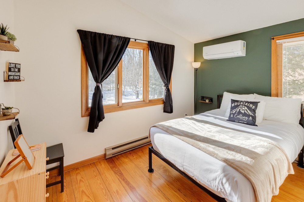 Scenic White Mountains Retreat 4 Bedroom Home