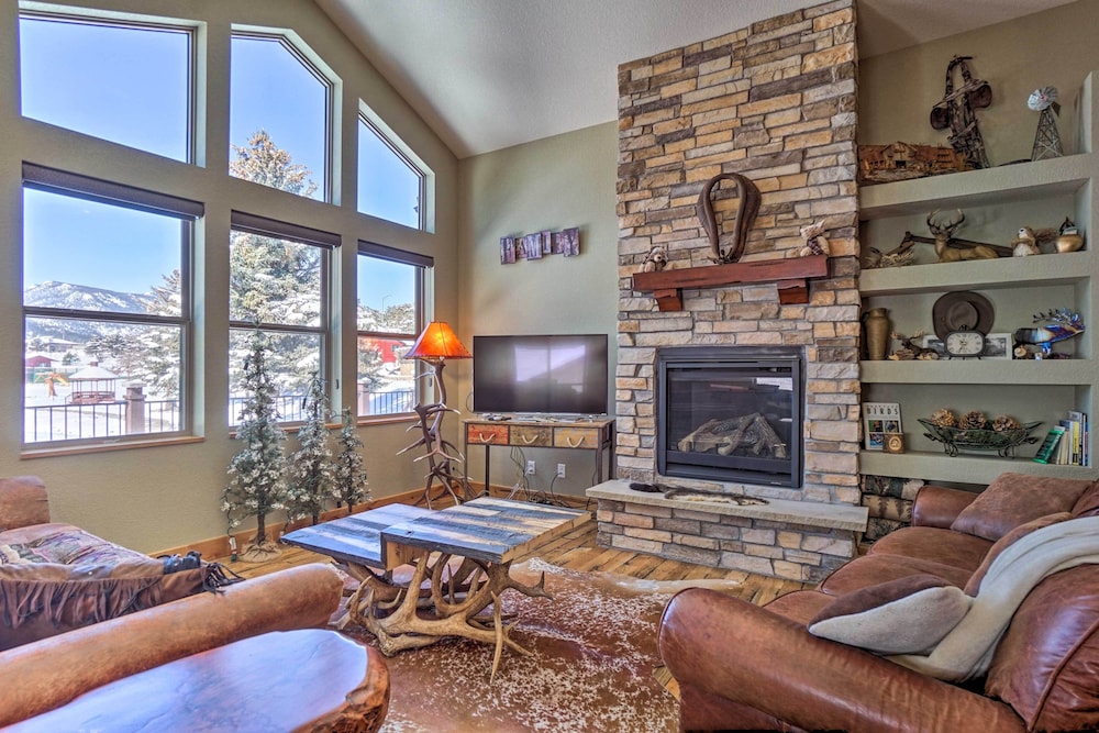 Estes Park House w/ Mtn Views - STR License 3154 - Property Image 16