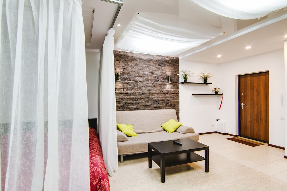 Aura Apartments