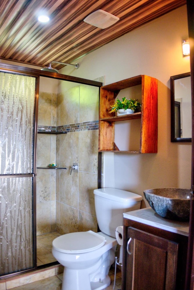 Valley of Dreams Eco Lodge Room
