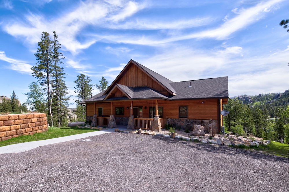 Sylvan Lake Lodge at Custer State Park Resort