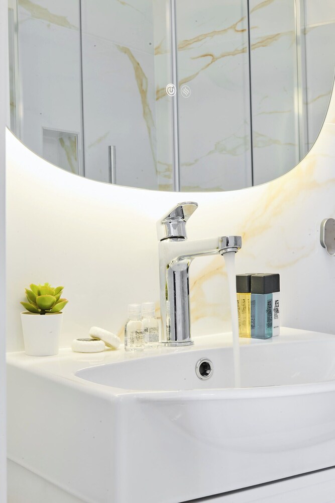 florence medali rooms