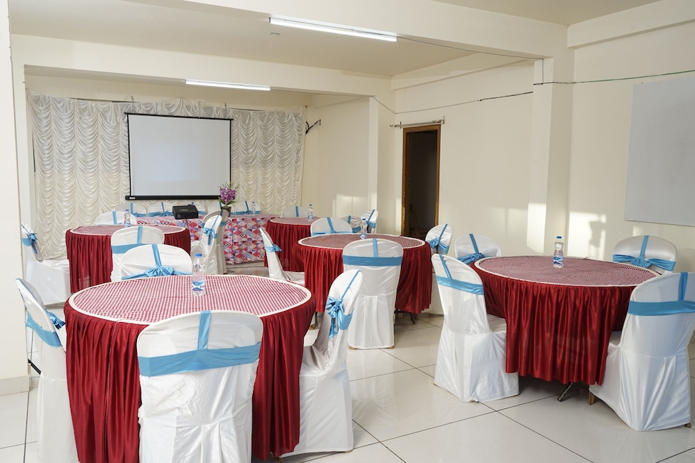 meeting & event spaces