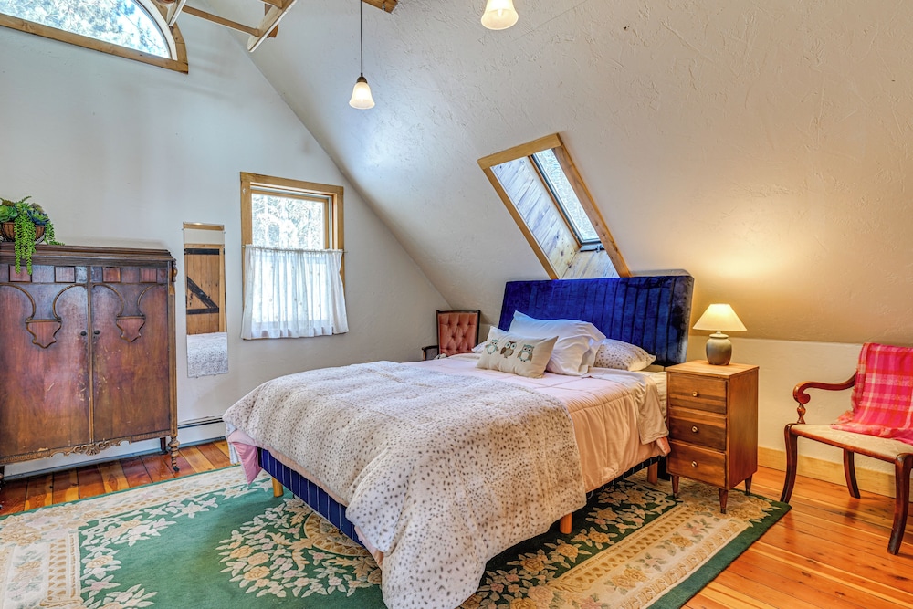 Hot Tub & Private Sauna: Wausau Family Home