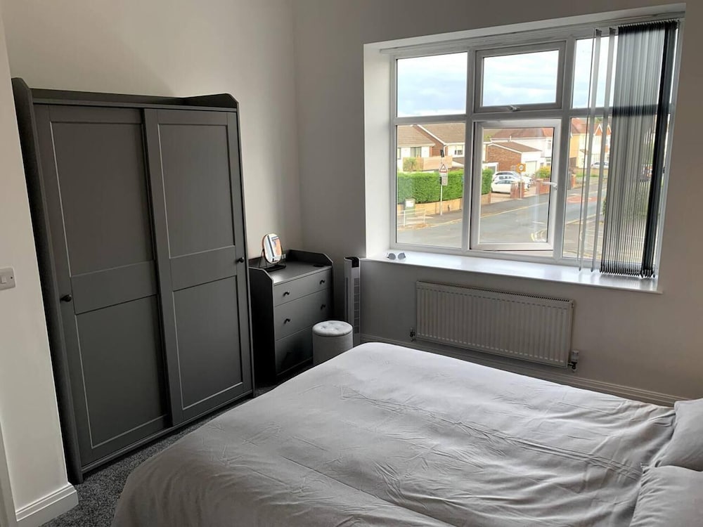 Remarkable New 2-bed Apartment in Preston view 2
