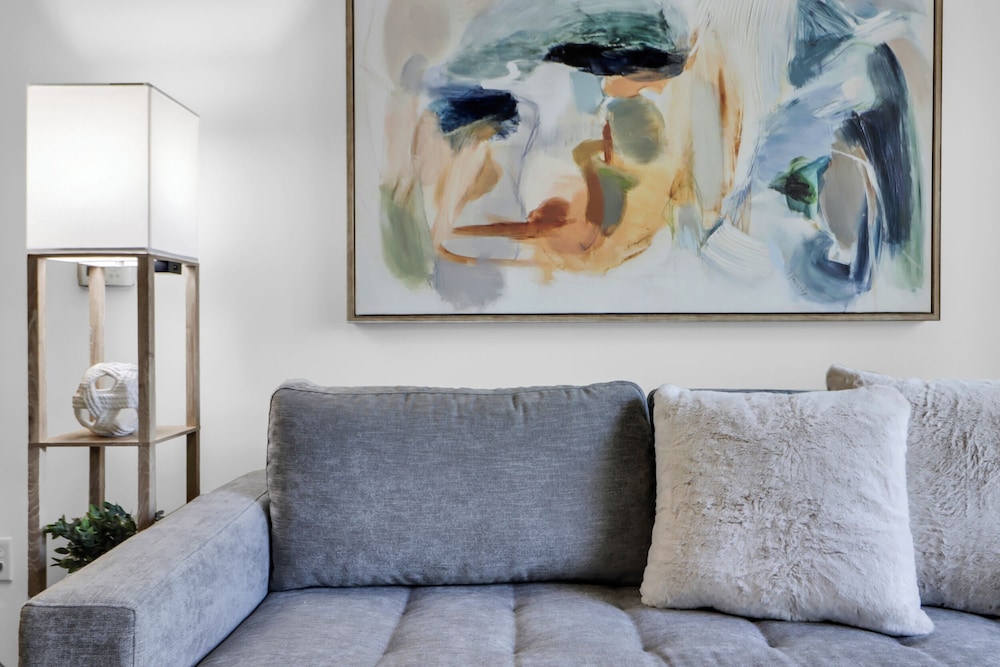 Phoenix Urban Luxury Escape