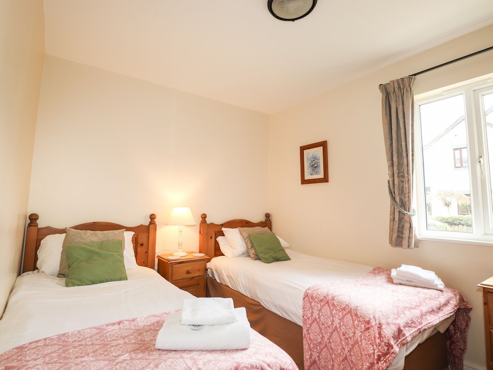 Tilly Mint Cottage