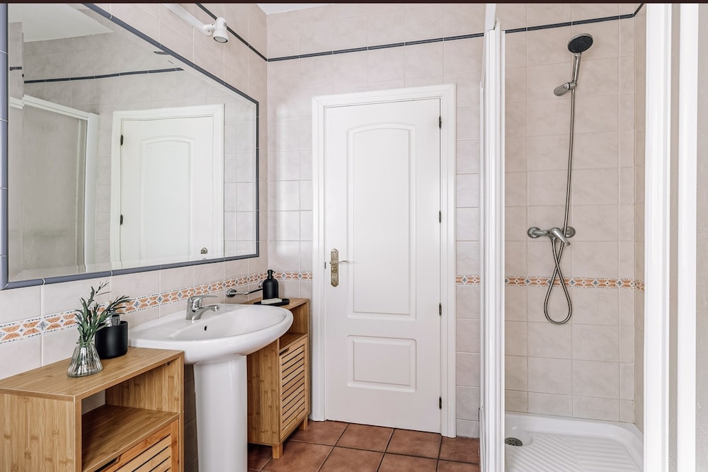Duke - 3 Bedrooms and Office in Ibiza