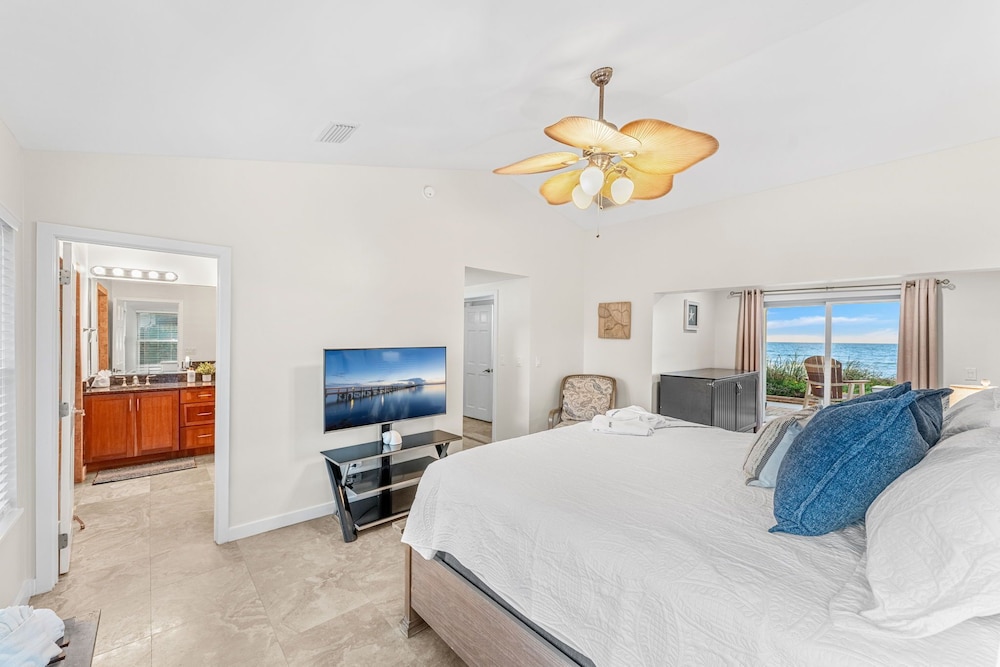 3435 S Highway A1A