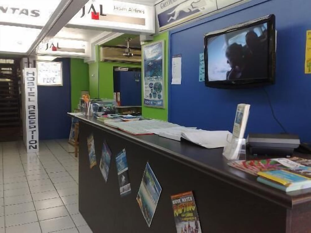 Waterfront Backpackers - Hostel - Image 1