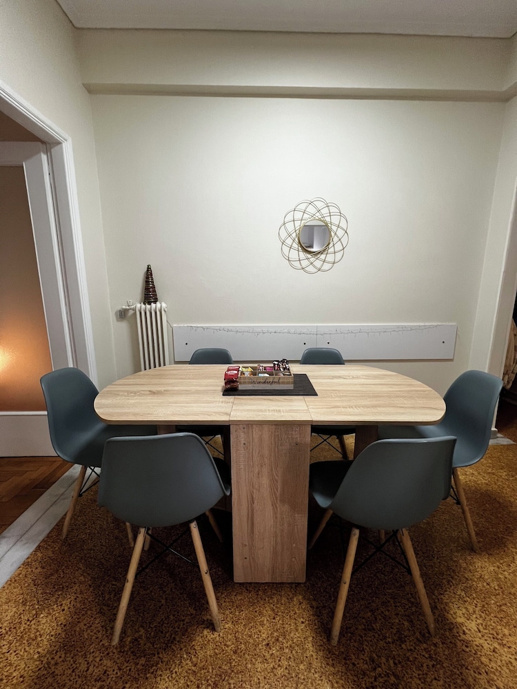 Pnyka Apartment 2