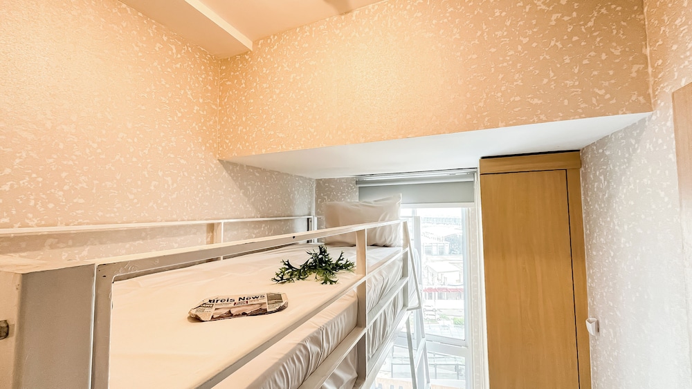 Minimalist Wooden Tone 2Br At Tokyo Riverside Pik 2 Apartment