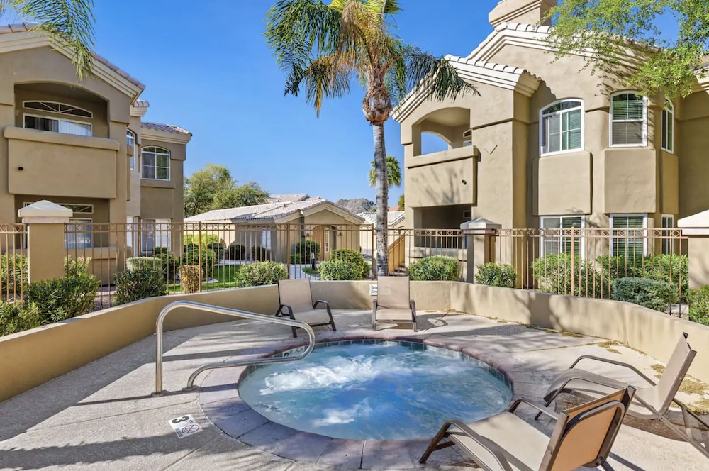 Shea Scottsdale in Scottsdale