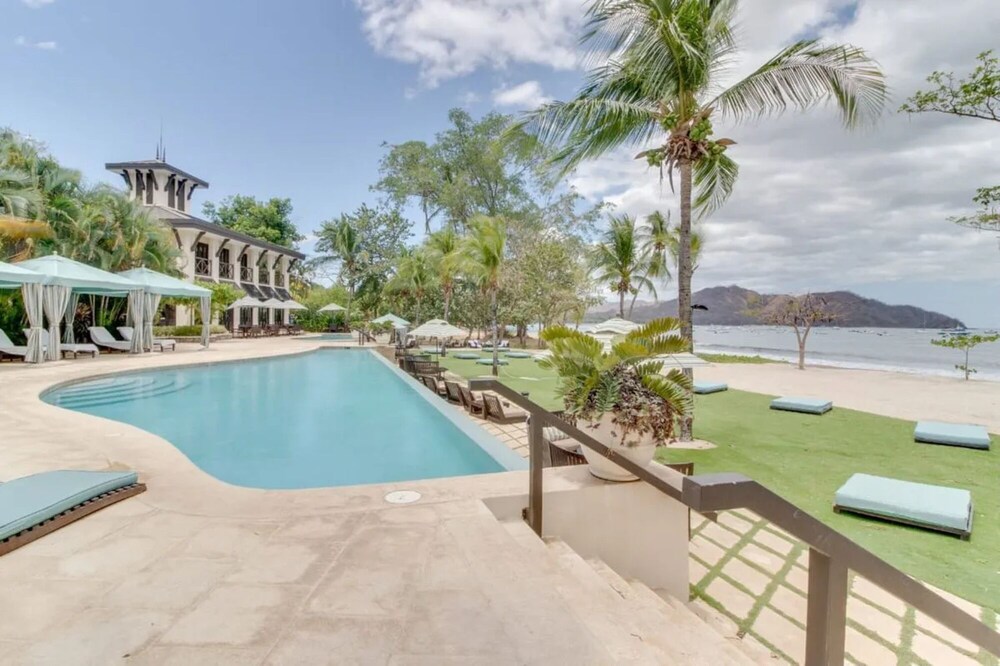 Elegant Condo in High-End Resort Community with Pool and Beach Club Access