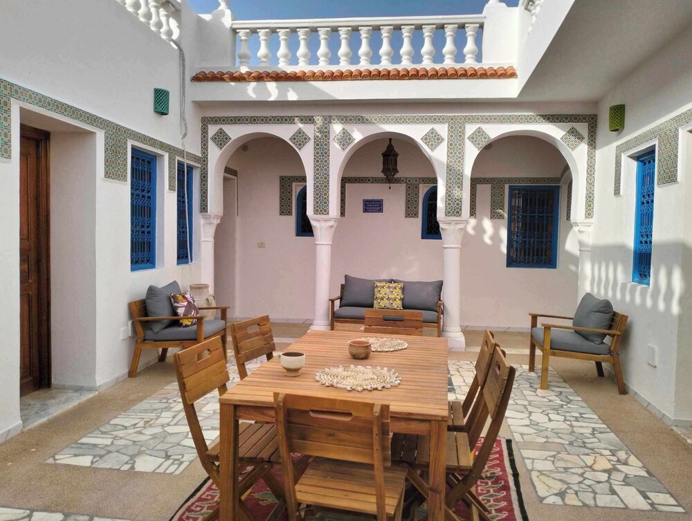 Beit El Ezz Kerkennah