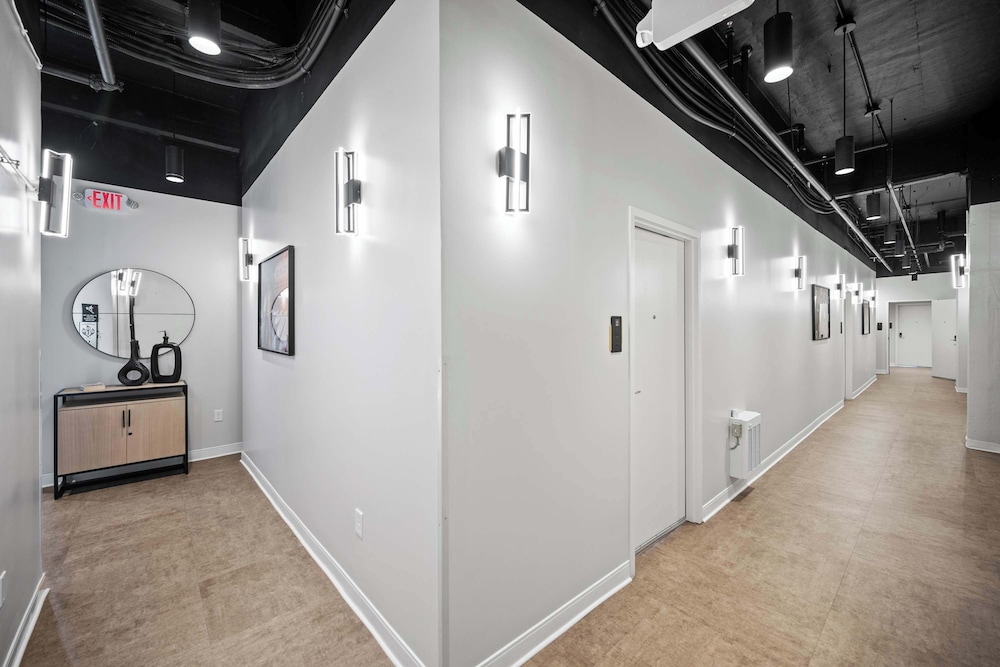 The 333 Suites 301 - Suite for 6