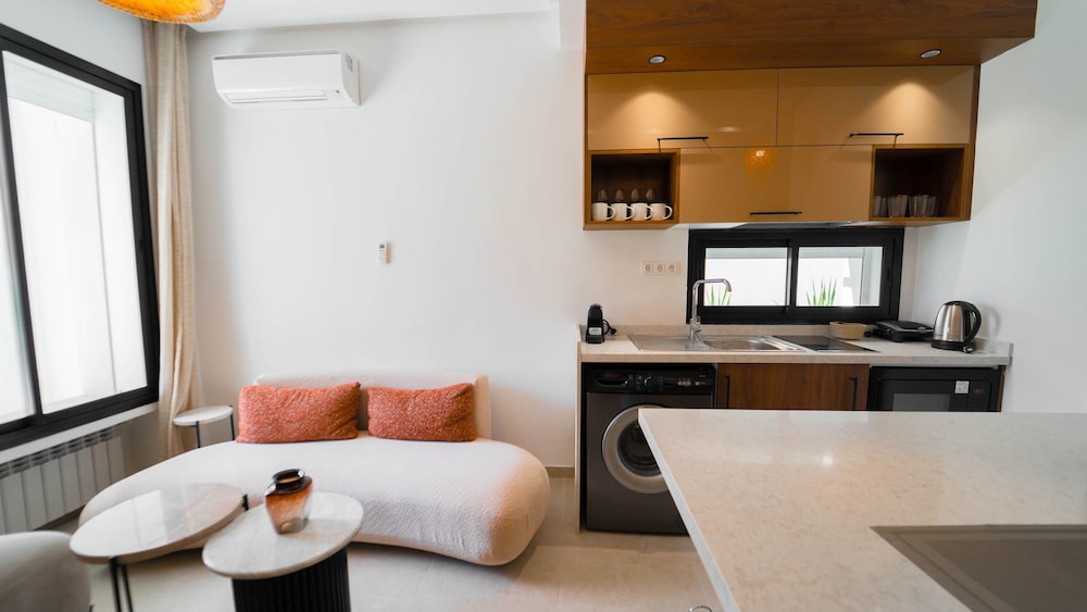 Aurora La Marsa RDC Modernit Charme