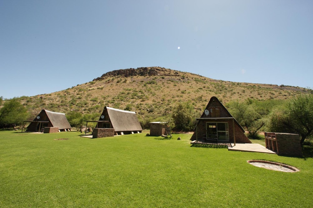Ko-Ka Tsara Bushcamp