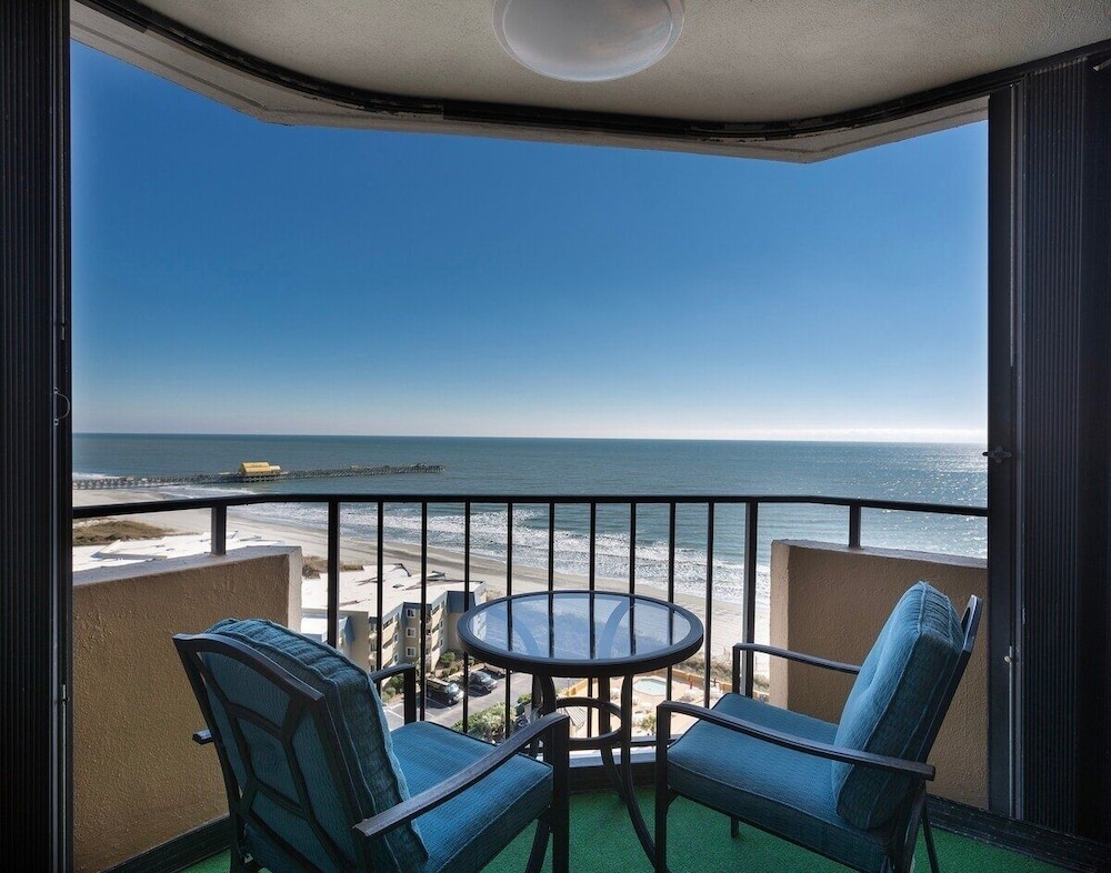 Maison Sur Mer 1108 2 Bedroom Condo