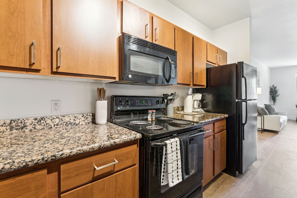 CozySuites at Zone Westgate