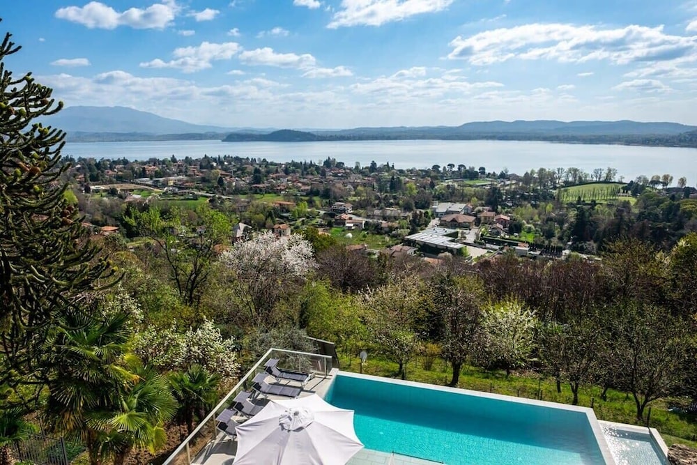 Family Friendly Italian Lakes Holiday Rental With Pool
